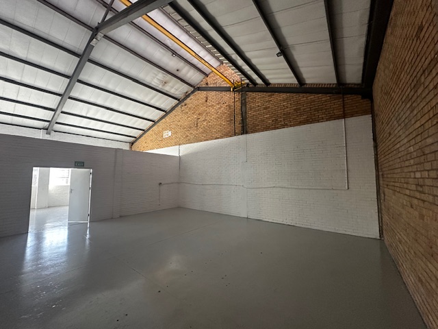 To Let Commercial Property for Rent in Maitland Western Cape